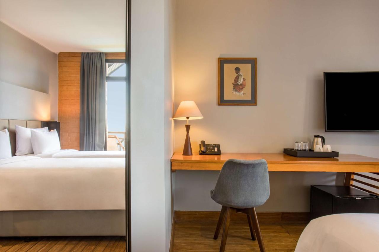 Radisson Hotel Tamboho Waterfront Antananarivo Eksteriør bilde