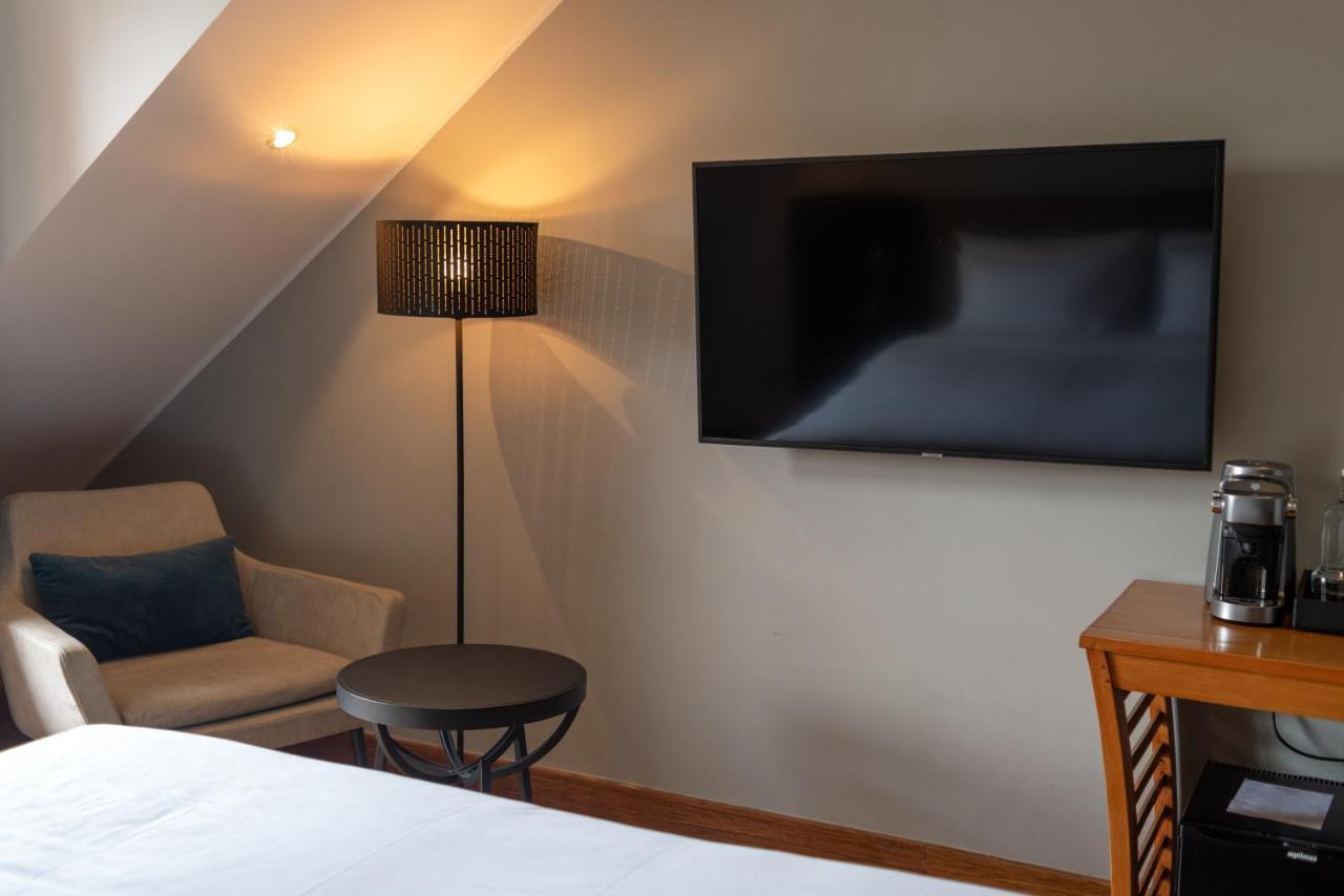 Radisson Hotel Tamboho Waterfront Antananarivo Eksteriør bilde